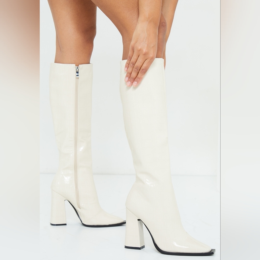 Snake Square Front Boots